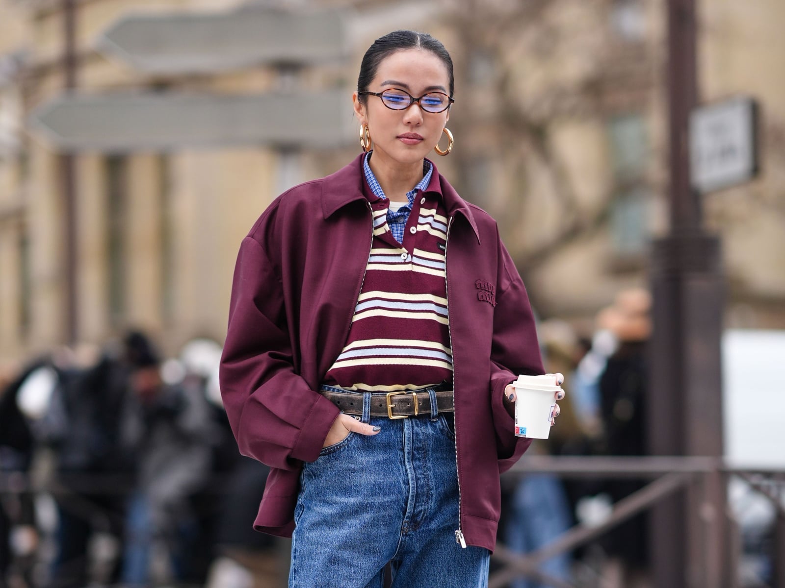 Striped Shirt With Sweater Vest And Relaxed Jeans Striped Shirt With Sweater Vest And Relaxed Jeans — Simple Weekend Outfits