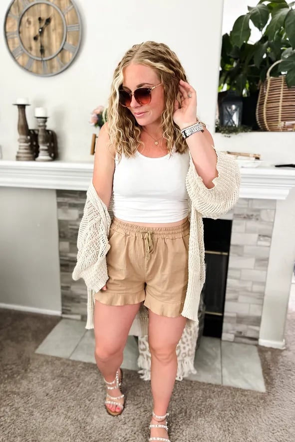 Linen Blend Shorts With Long Knit Cardigan Linen Blend Shorts With Long Knit Cardigan — Simple Weekend Outfits