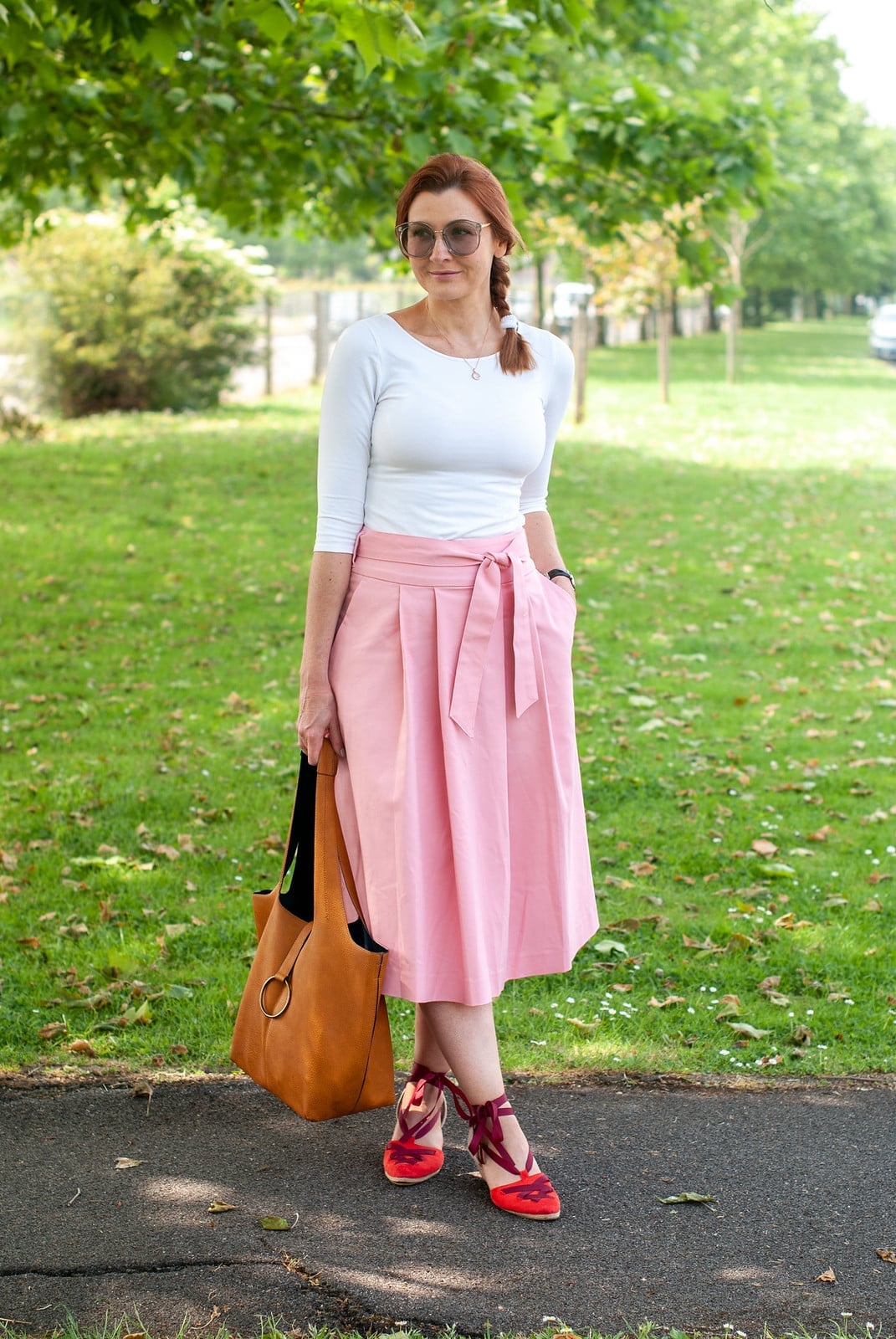 Pink Tie Waist Skirt With White Top Pink Tie Waist Skirt With White Top — Simple Weekend Outfits