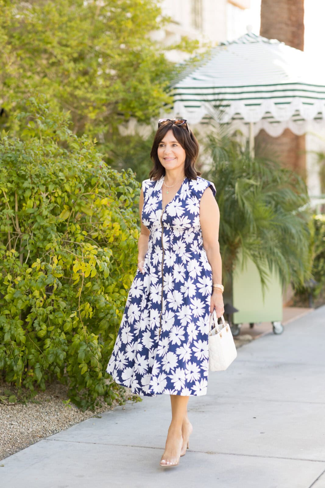 Floral Midi Dress With Nude Heels Floral Midi Dress With Nude Heels — Simple Weekend Outfits