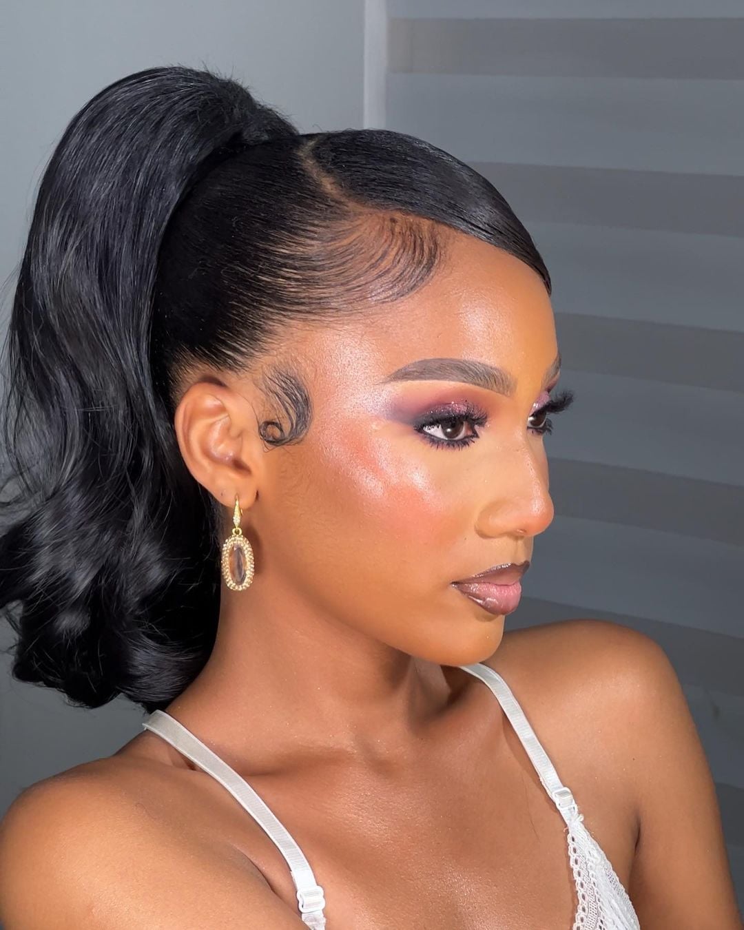 Shoulder Length Black Ponytail With Baby Hairs — Slick Back Ponytail Ideas
