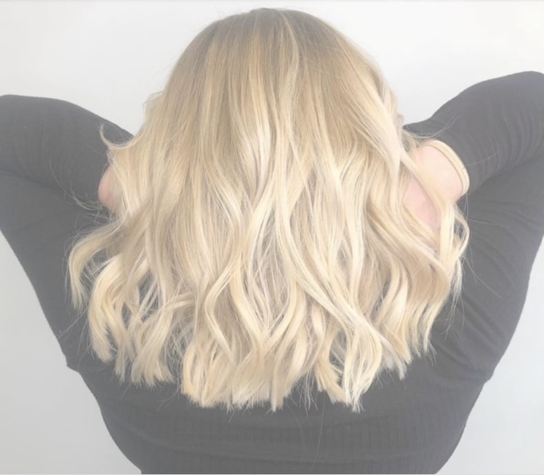 Mid-Back Ash Blonde With Long Layers Mid-Back Ash Blonde With Long Layers — Thin Hair Ideas