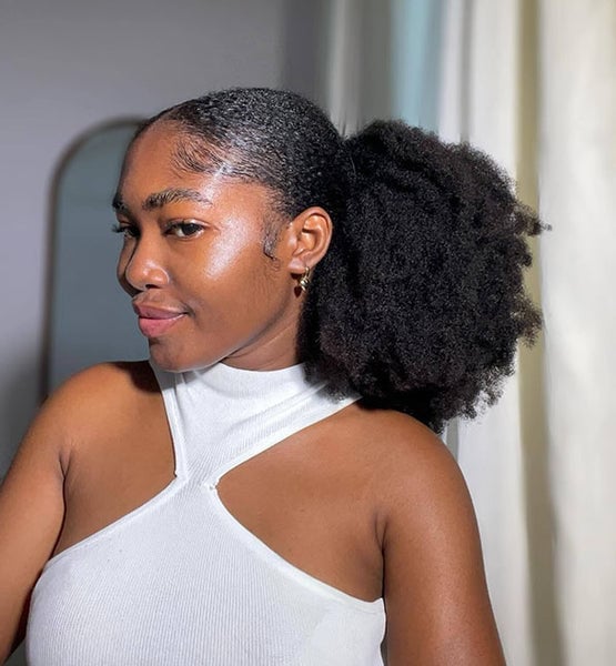 Shoulder Length Voluminous Afro Blowout With A Black Base Colour Shoulder Length Voluminous Afro Blowout With A Black Base Colour — Trendy 4c Hairstyles