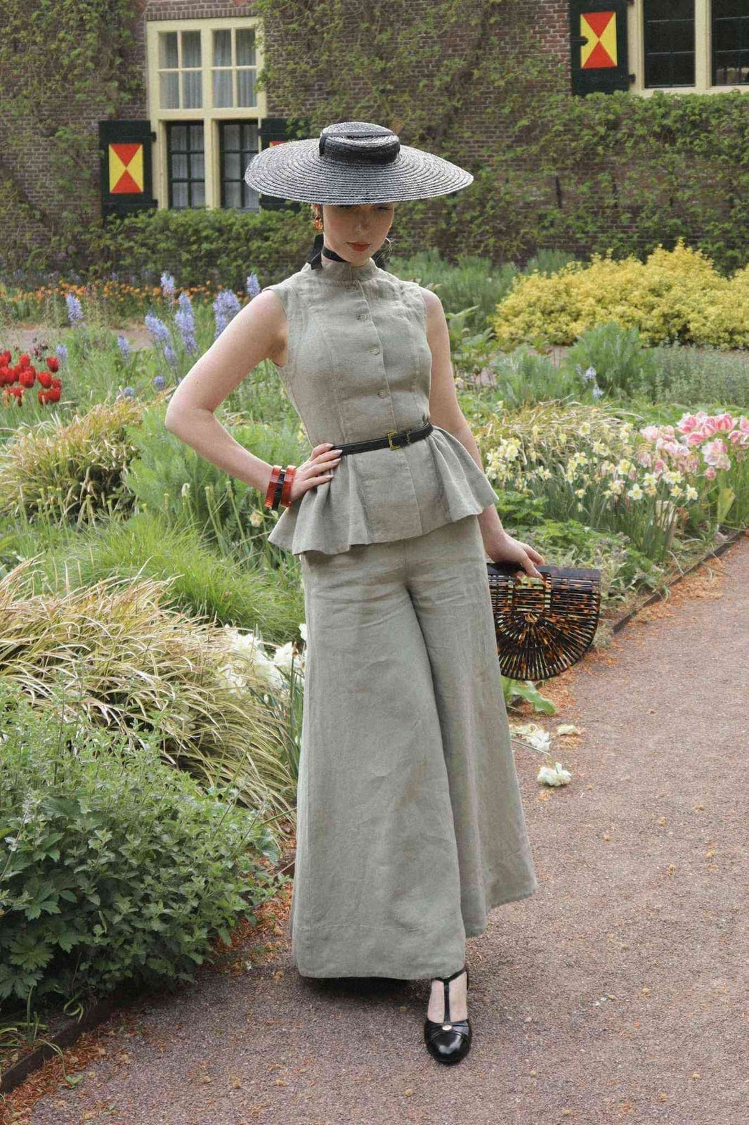 Monochromatic Sage Green Linen Set Monochromatic Sage Green Linen Set — Trendy 50s Style