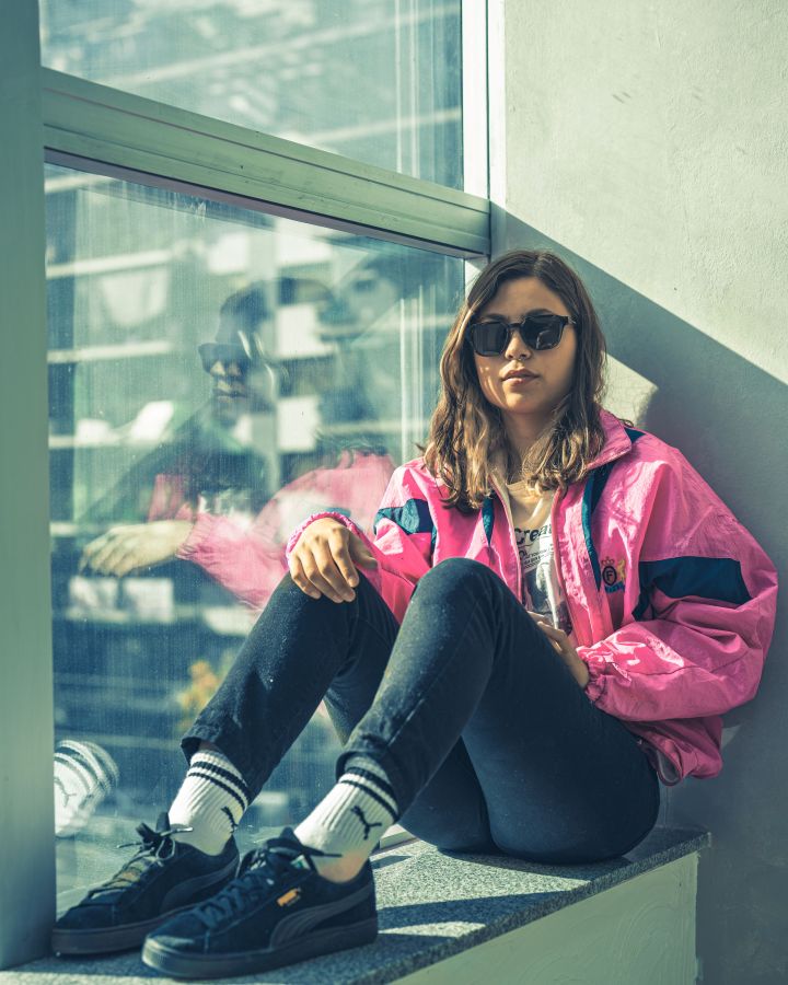 Color Block Windbreaker With Dark Wash Jeans — Trendy 80s Outfits