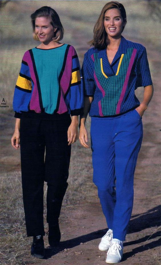 Geometric Colorblock Sweatshirt With Trousers — Trendy 80s Style