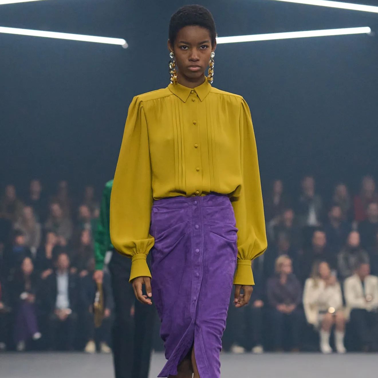 Monochromatic Bright Yellow Ensemble — Trendy 80s Style