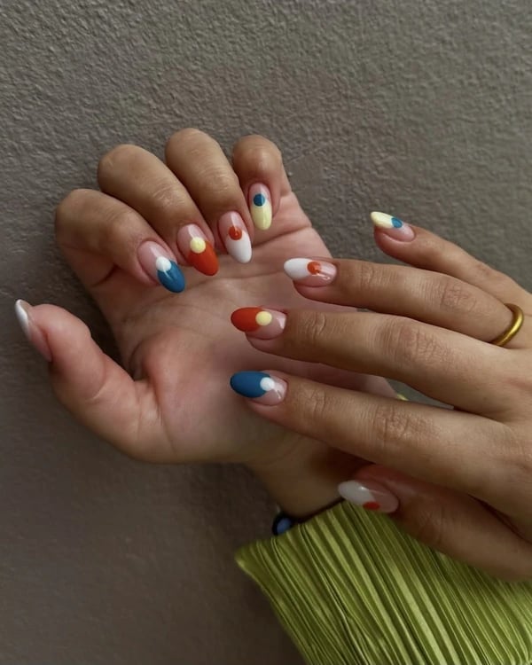Medium Almond Clear Base Abstract Spots Nails Medium Almond Clear Base Abstract Spots Nails — Trendy Abstract Nails