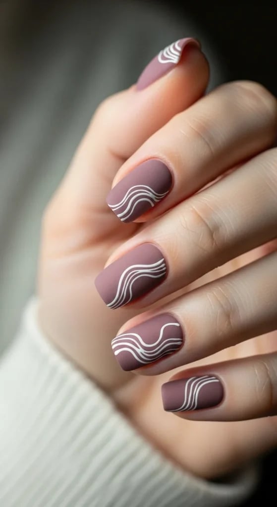 Short Square Matte Mauve Wavy Line Nails Short Square Matte Mauve Wavy Line Nails — Trendy Abstract Nails