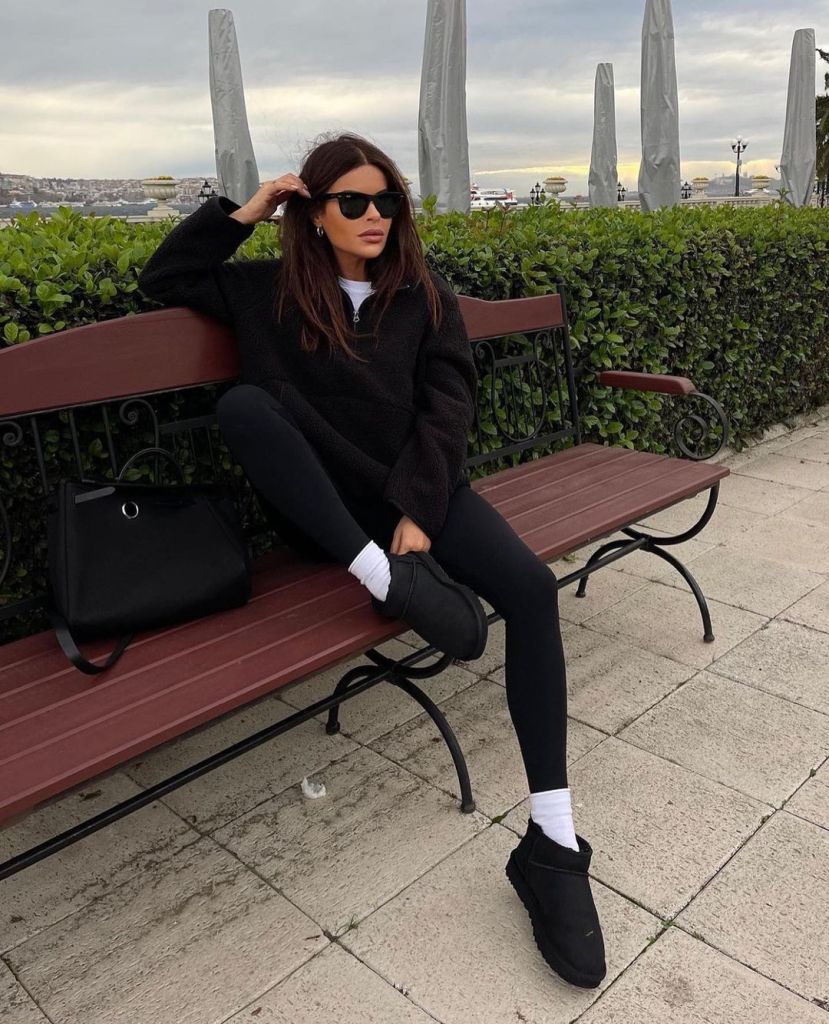 Fleece Pullover With Leggings — Trendy All Black Outfits