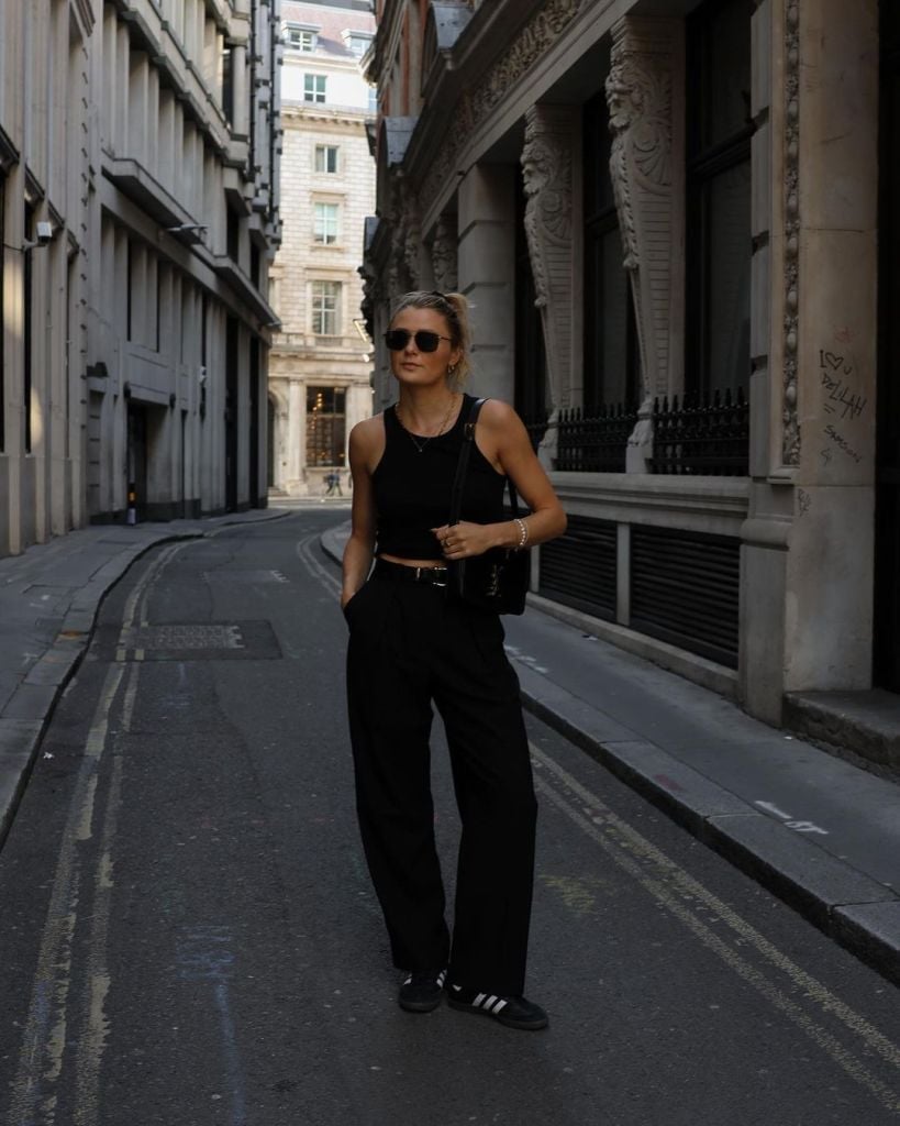 Cropped Tank With Wide Leg Trousers — Trendy All Black Outfits