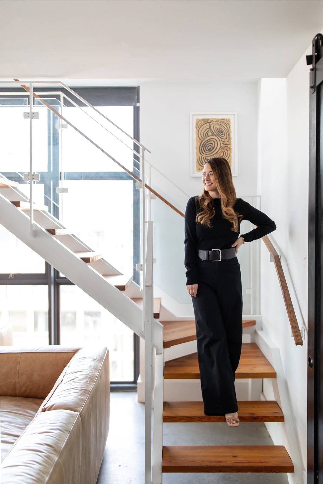 Fitted Top With Wide Leg Trousers — Trendy All Black Outfits