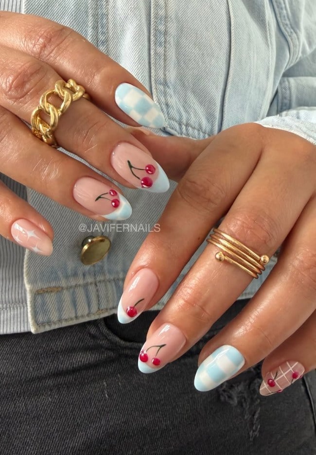 Clean Nude Almond Double Blue Outline, Glossy — Trendy Almond Nails French