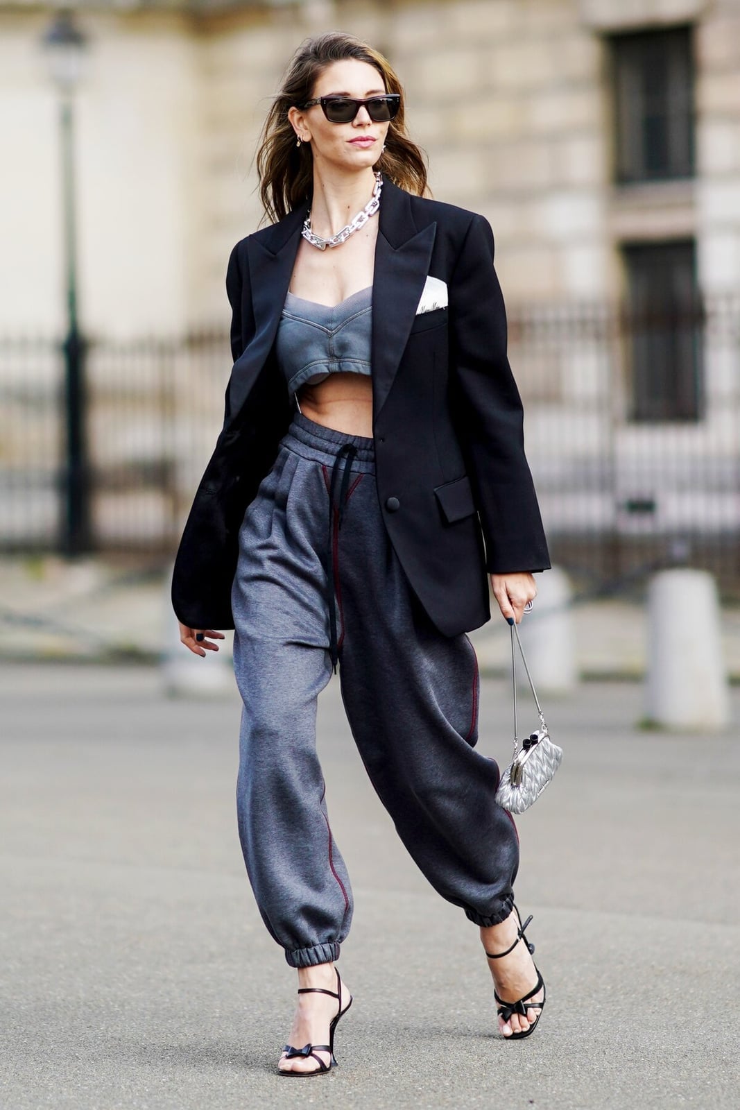 6 Ways to Wear Athleisure to Work: How to Make Athleisure Professional