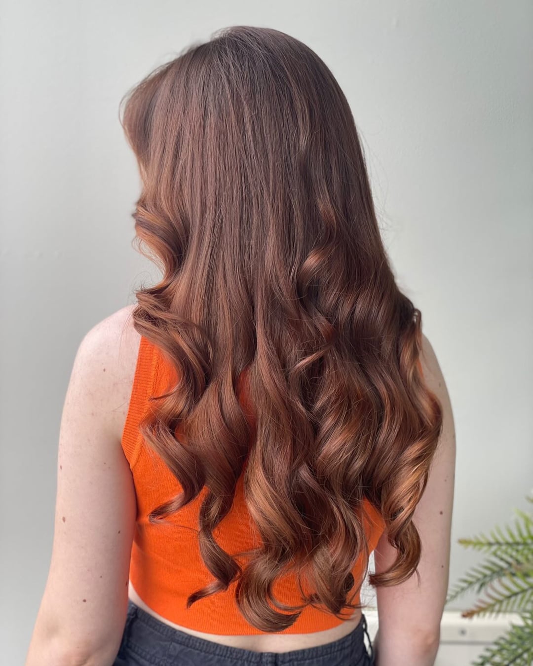 Glossy Medium Auburn Mid-Back Waves Glossy Medium Auburn Mid-Back Waves — Trendy Auburn Hair Color
