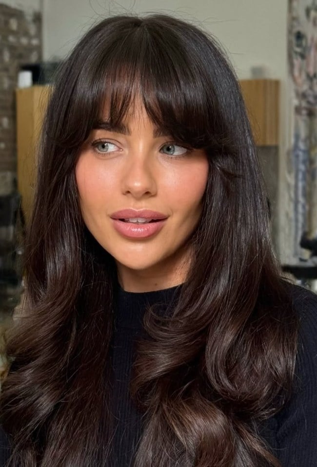 Mid-Back Thick Hair With Soft Butterfly Bangs Mid-Back Thick Hair With Soft Butterfly Bangs — Trendy Bangs Style