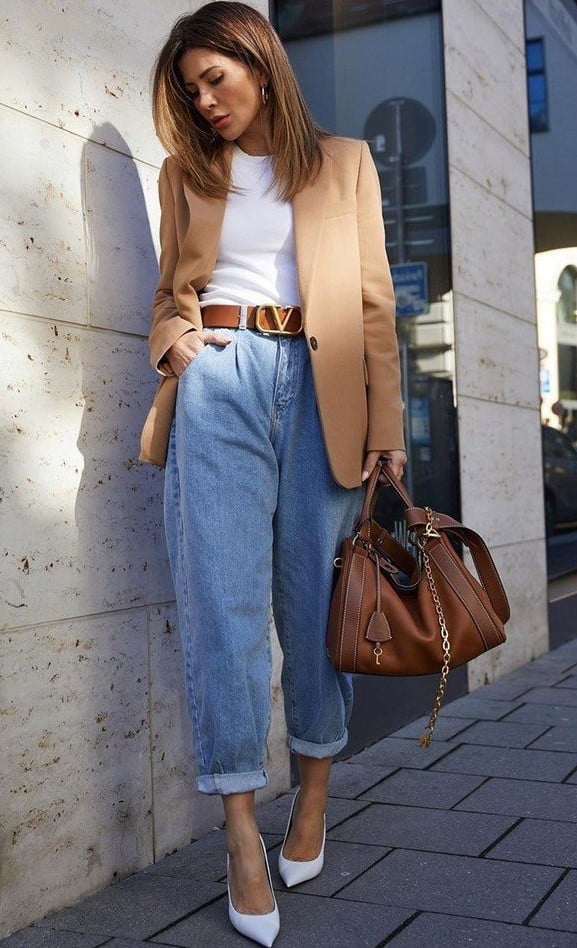 Camel Oversized Blazer With Light Blue Jeans And Logo Belt — Trendy Basic Outfits