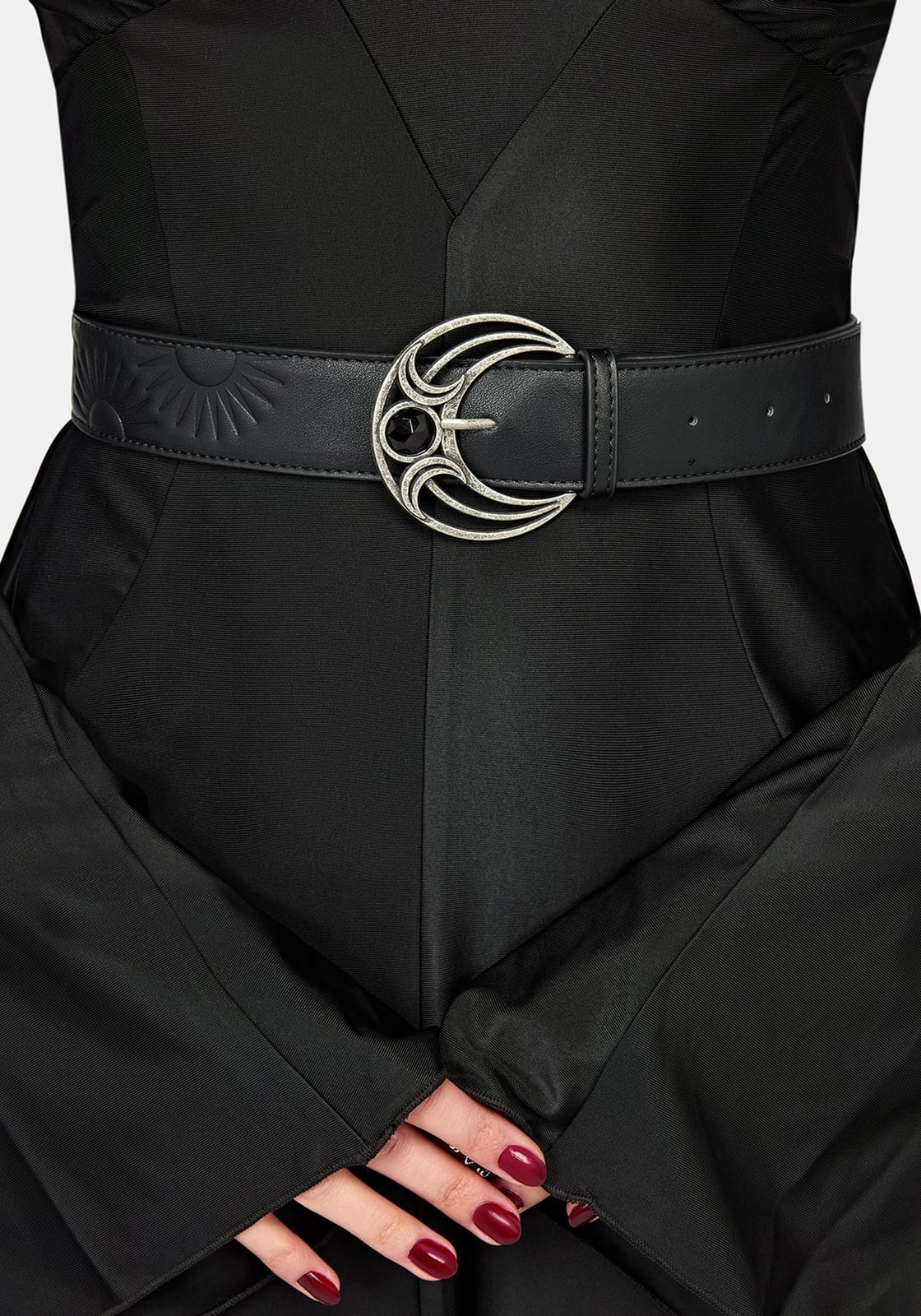 Crescent Moon Buckle Belt On Jumpsuit Crescent Moon Buckle Belt On Jumpsuit — Trendy Belt Outfits
