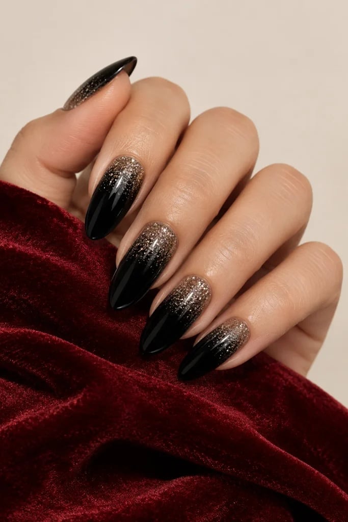 Black Gold Glitter Gradient Medium Almond Nails Black Gold Glitter Gradient Medium Almond Nails — Trendy Black Almond Nails