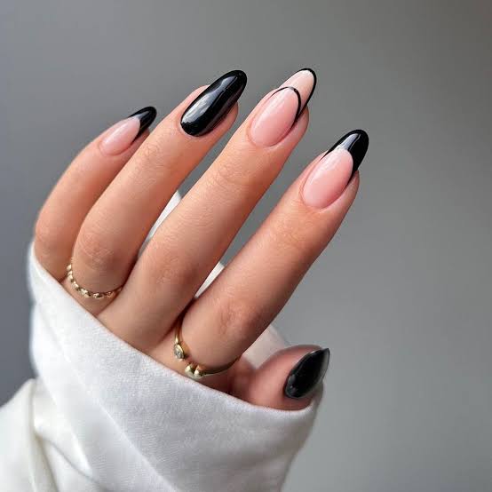 Sheer Nude Black French Tip Medium Almond Nails Sheer Nude Black French Tip Medium Almond Nails — Trendy Black Almond Nails