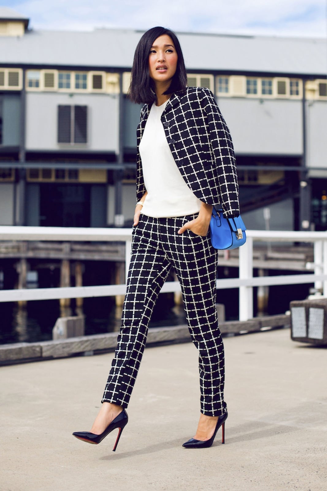 Checked Suit With White T-Shirt Checked Suit With White T-Shirt — Trendy Black and White Outfits