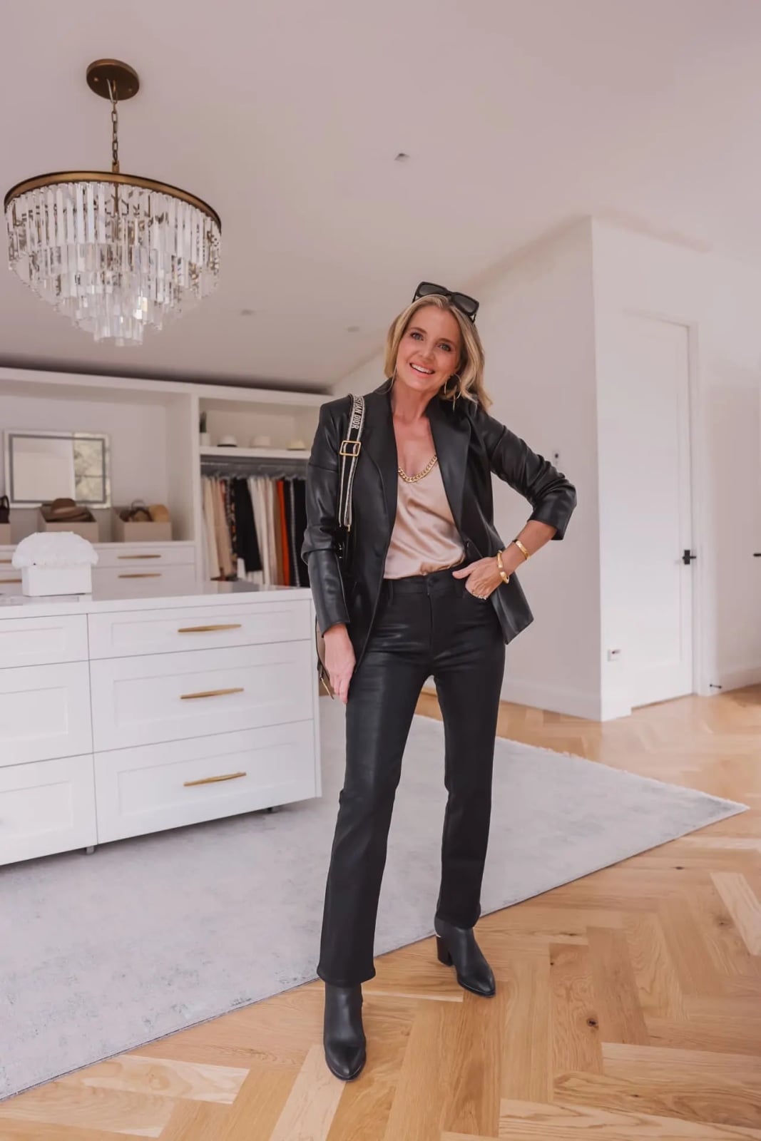 Leather Pants With Silk Camisole And Leather Blazer Leather Pants With Silk Camisole And Leather Blazer — Trendy Black Leather Pants Outfit
