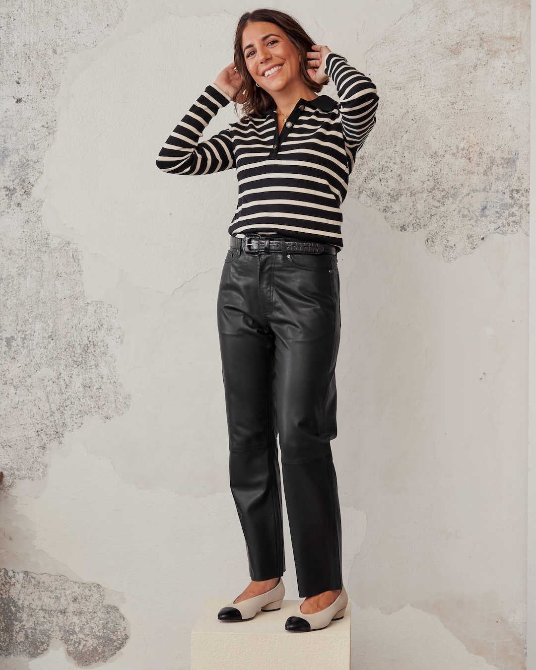 Straight Leg Leather Pants With Striped Sweater And Ballet Flats Straight Leg Leather Pants With Striped Sweater And Ballet Flats — Trendy Black Leather Pants Outfit