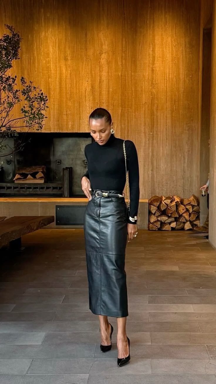 Maxi Leather Skirt With Turtleneck and Gold Accessories — Trendy Black Leather Skirt Outfit