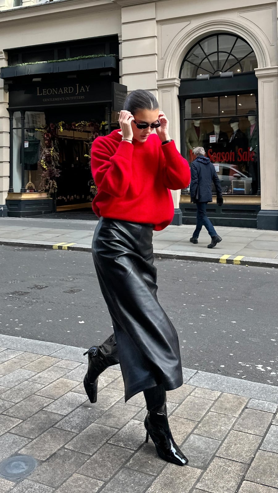 Midi Leather Skirt With Bright Crewneck Sweater — Trendy Black Leather Skirt Outfit