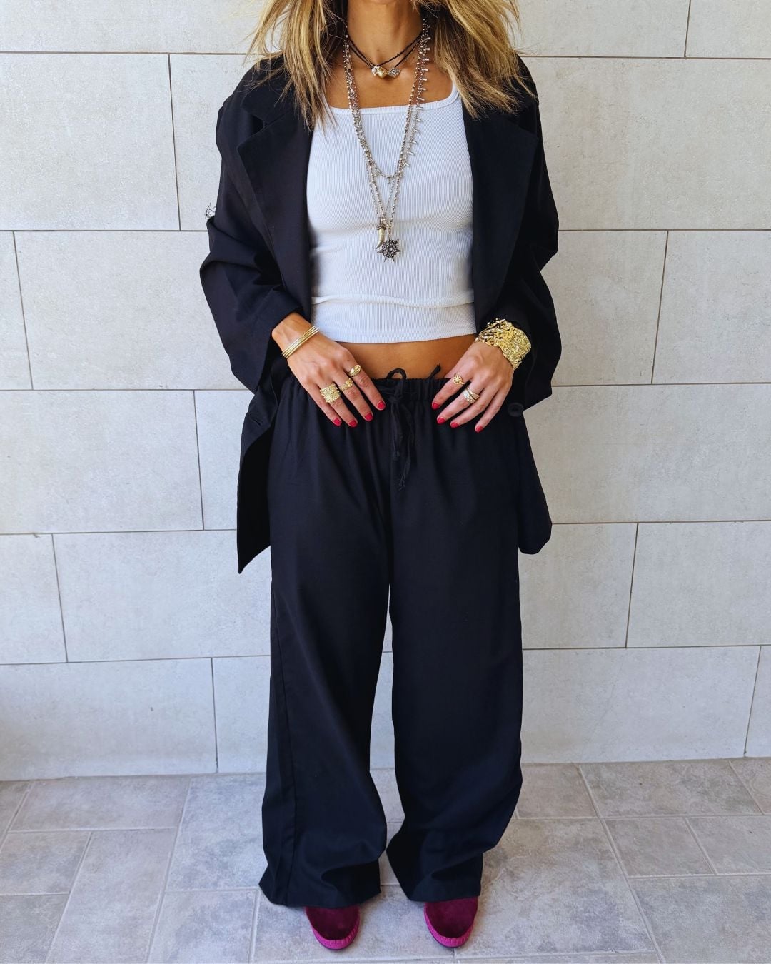 Black Linen Pants With Cropped Top And Blazer — Trendy Black Linen Pants Outfit