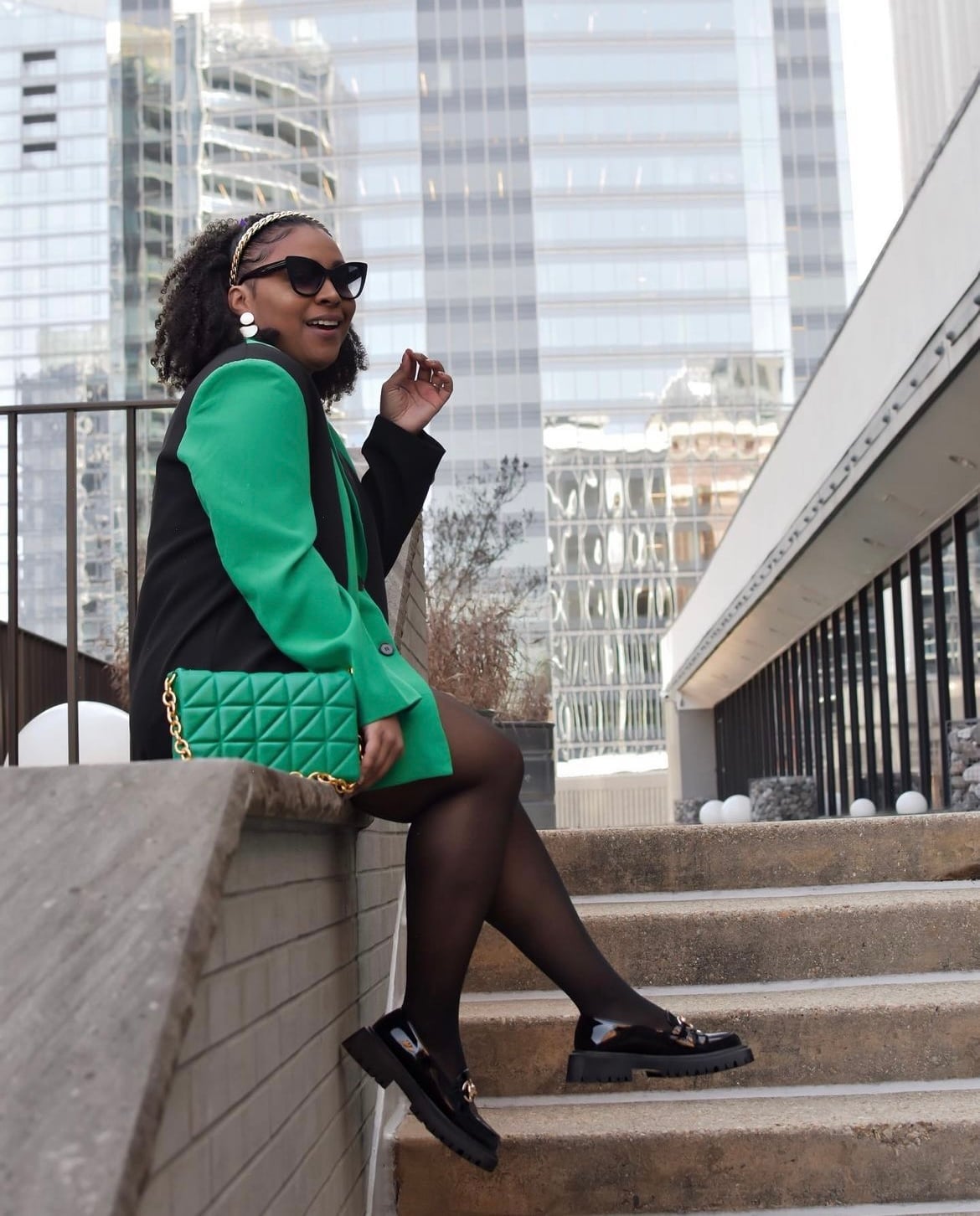 Chunky Black Loafers With Green Lapel Blazer — Trendy Black Loafers Outfit