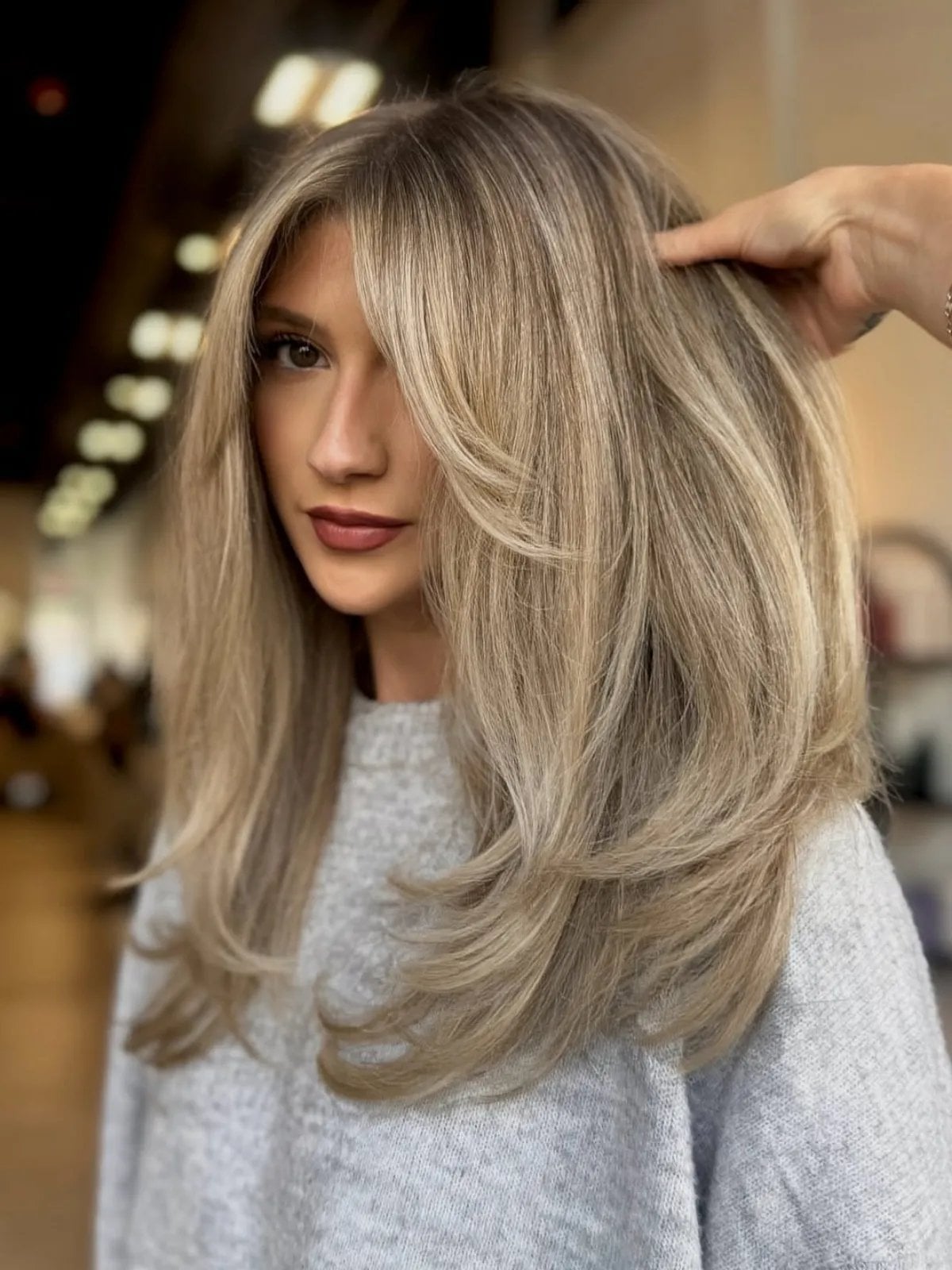 Blonde Balayage Collarbone Lob With Bangs Blonde Balayage Collarbone Lob With Bangs — Trendy Blonde Balayage