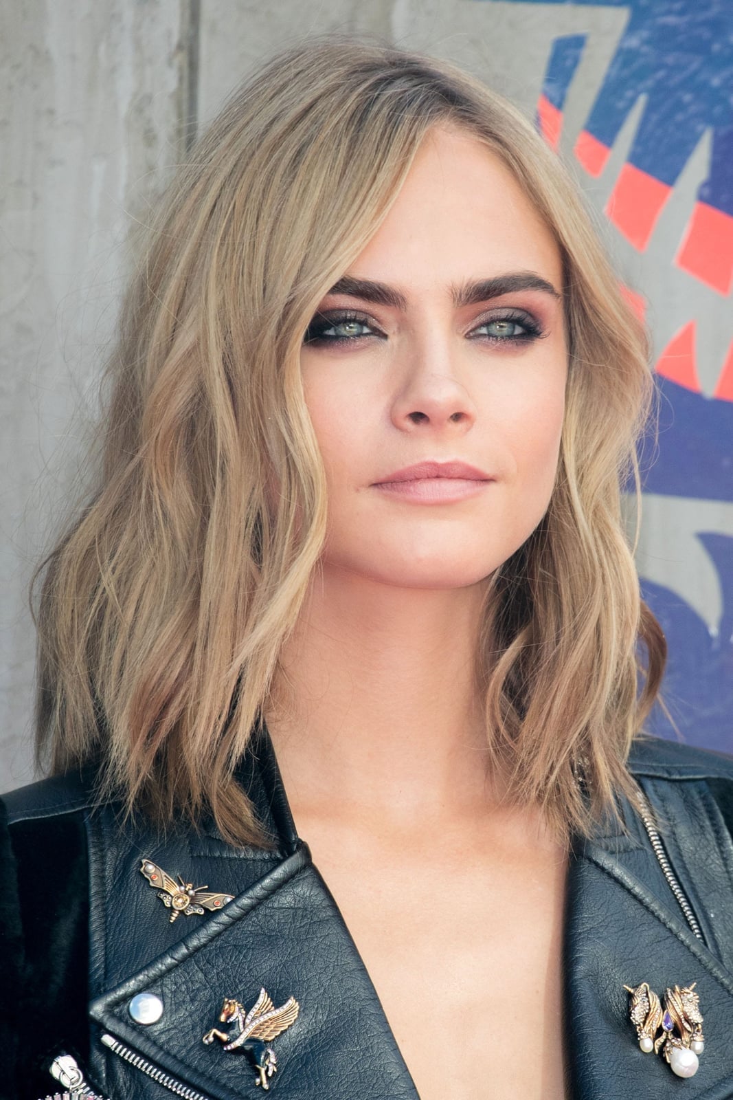 Chin Length Cool Ash Blonde Bob — Trendy Blonde Bob