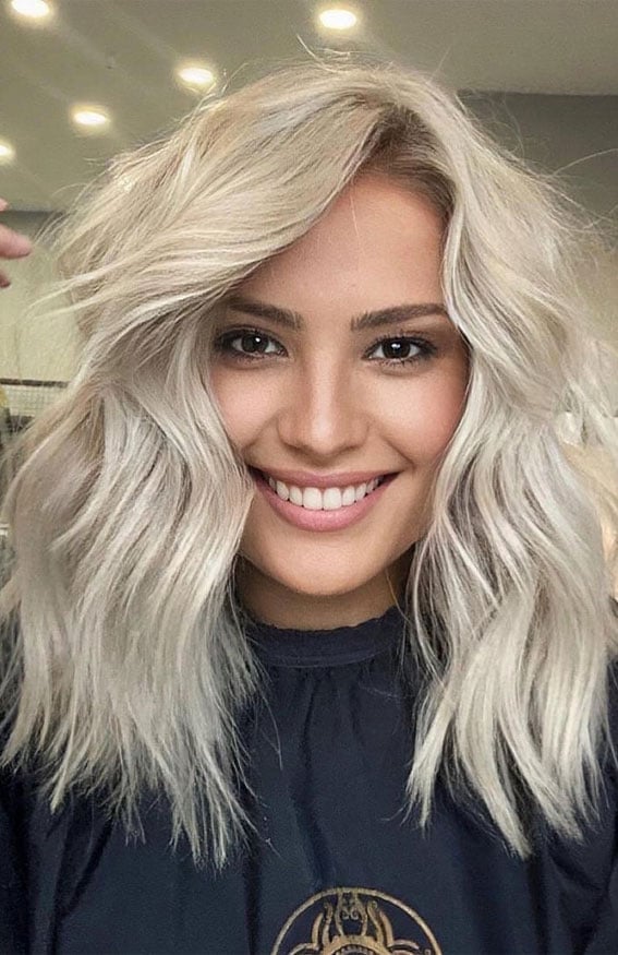 Collarbone Icy Baby Blonde With Root Shadow Collarbone Icy Baby Blonde With Root Shadow — Trendy Blonde Hairstyles