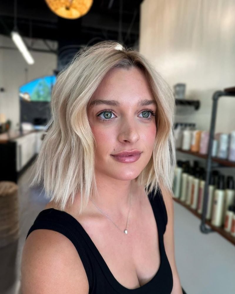 Beige Blonde Lob With Root Melt Beige Blonde Lob With Root Melt — Trendy Blonde Lob