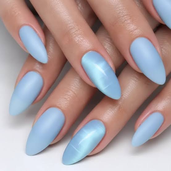 Medium Almond Light Blue Cat Eye Nails Medium Almond Light Blue Cat Eye Nails — Trendy Blue Acrylic Nails