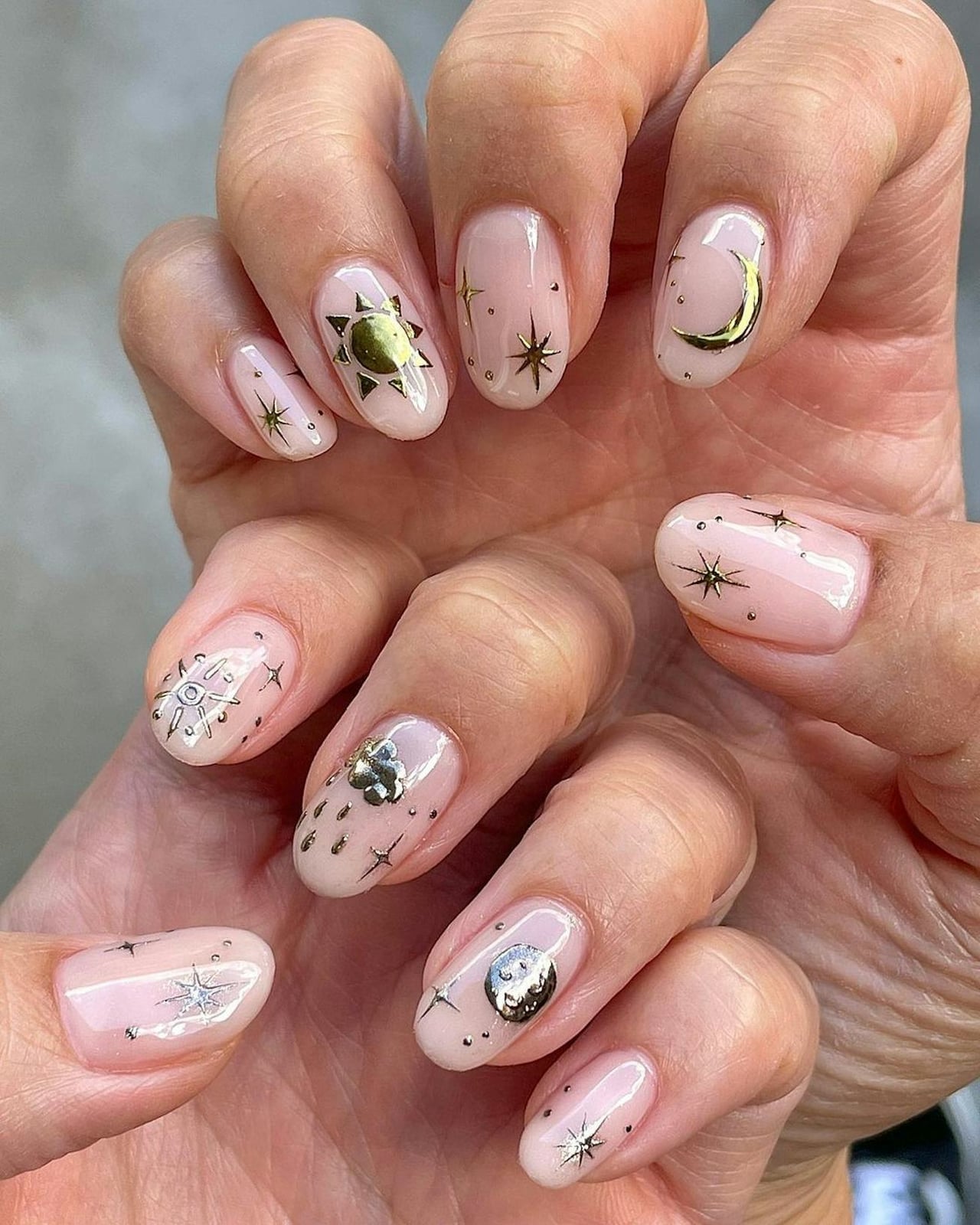 Short Oval Sheer Pink Celestial Gold Decals Short Oval Sheer Pink Celestial Gold Decals — Trendy Boho Nails