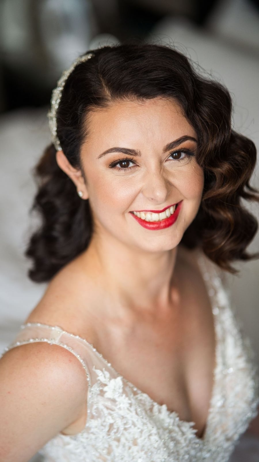 Vintage Waves With Sculpted Texture — Trendy Bridal Hairstyles