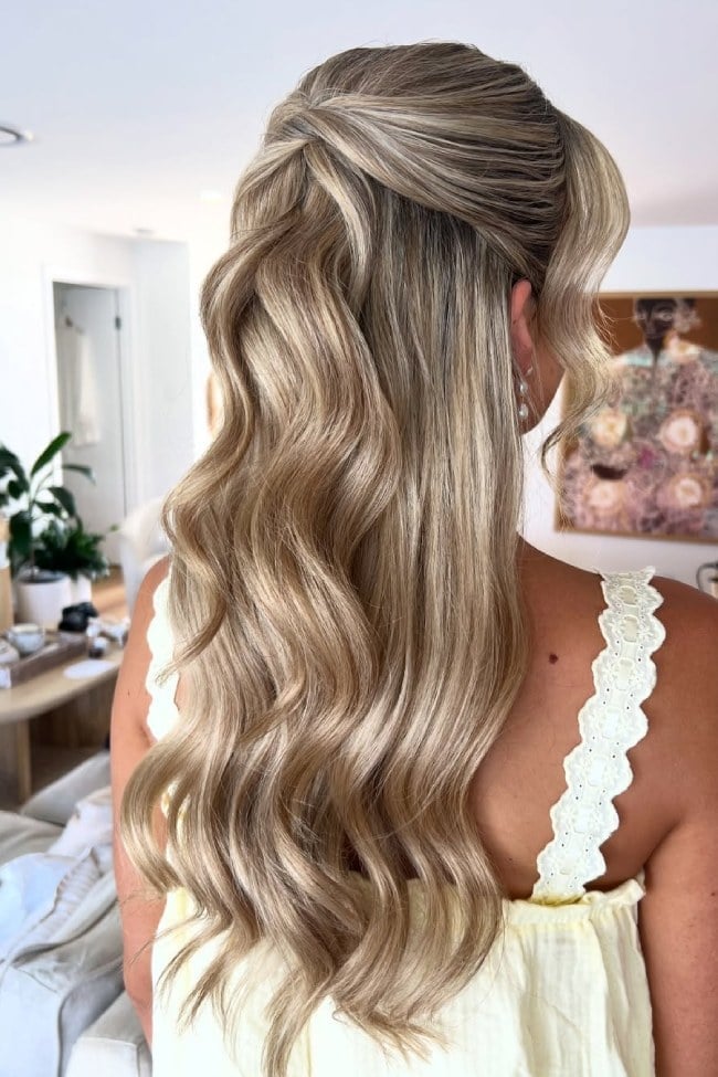 Ash Blonde Half Up Half Down Waves — Trendy Bridesmaid Hairstyles Down