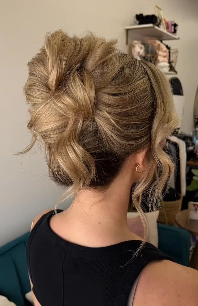 Voluminous Messy Blonde Updo — Trendy Bridesmaid Hairstyles Updo