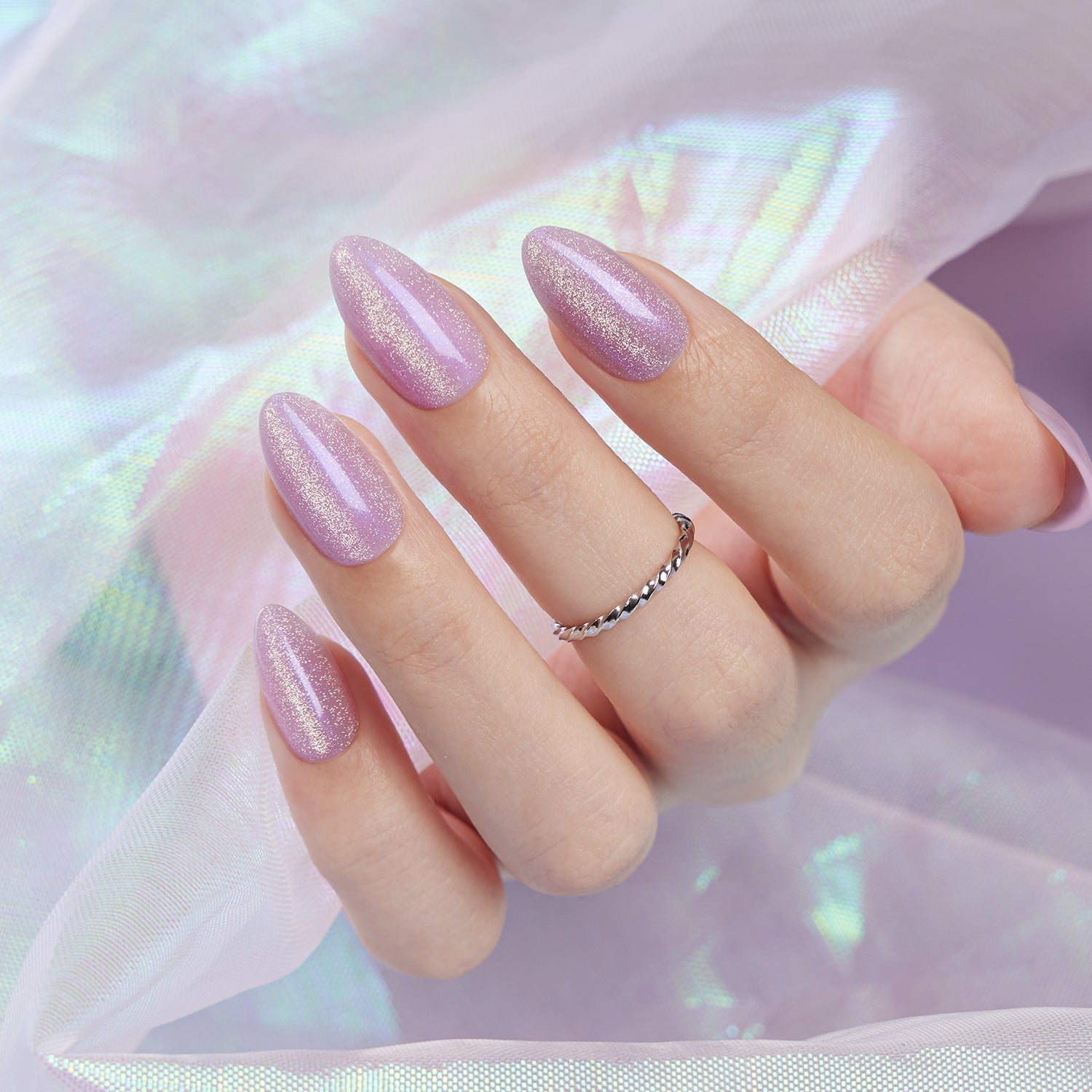 Short Almond Lavender Cat-Eye Shimmer — Trendy Bridesmaid Nails