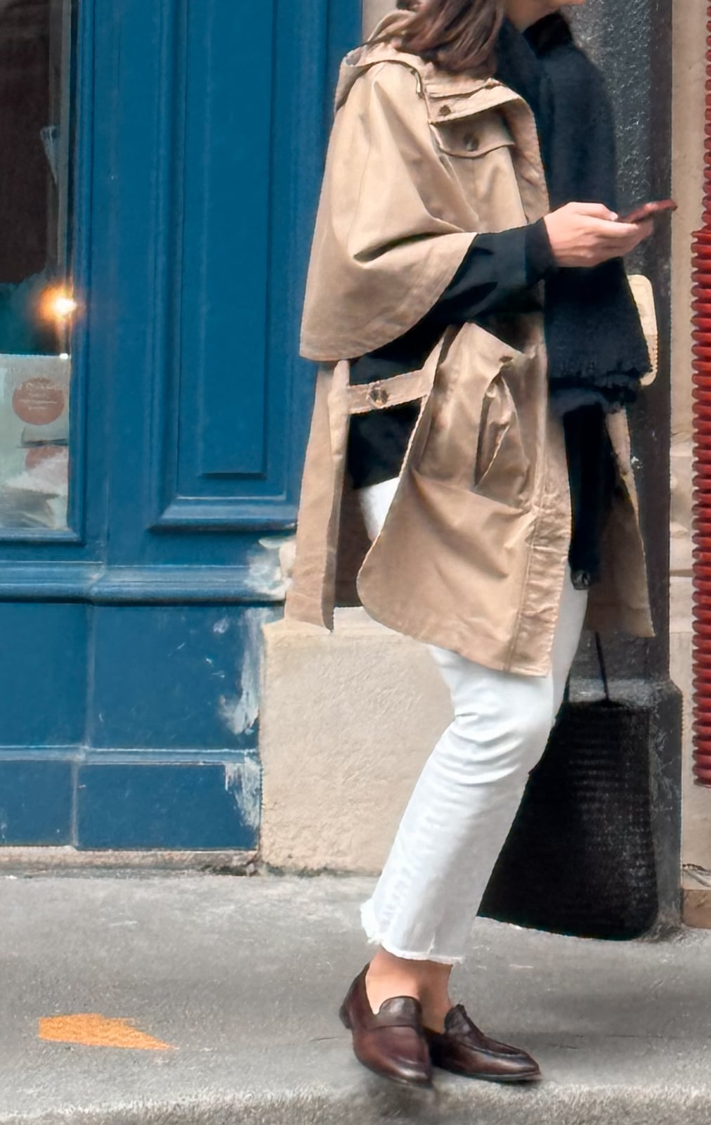 Brown Loafers with Cape Trench Coat and Jeans — Trendy Brown Loafers Outfit