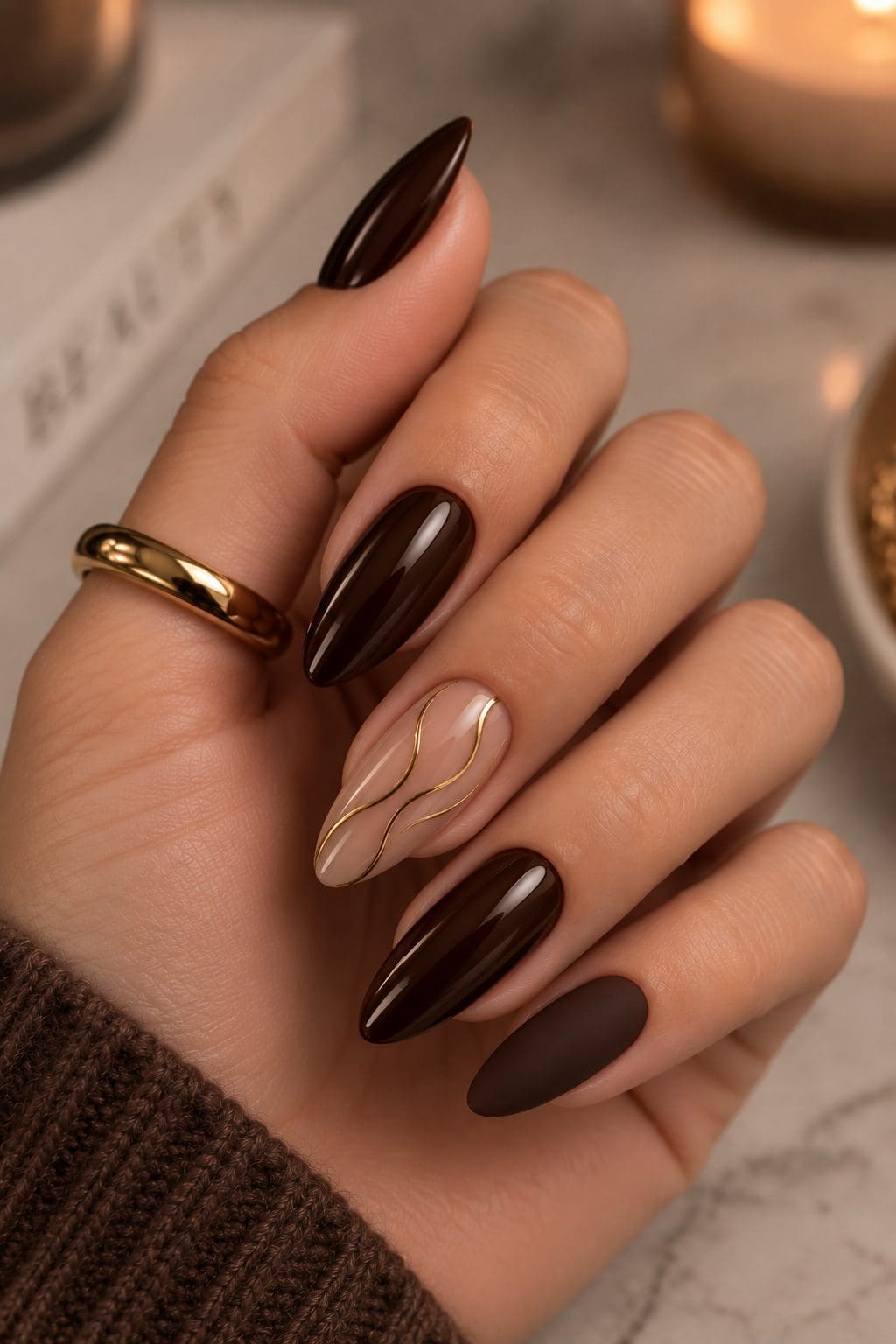 9 Brown Chrome & Glazed Nail Ideas for a Beautiful Fall Manicure