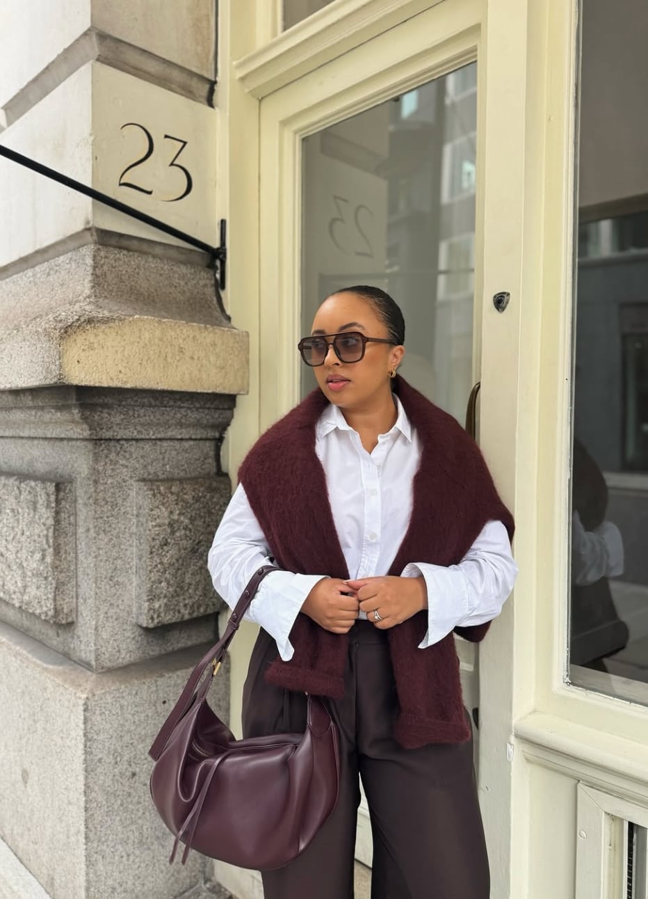 Brown Trousers with a White Shirt and Burgundy Accessories Brown Trousers with a White Shirt and Burgundy Accessories — Trendy Brown Pants Outfits