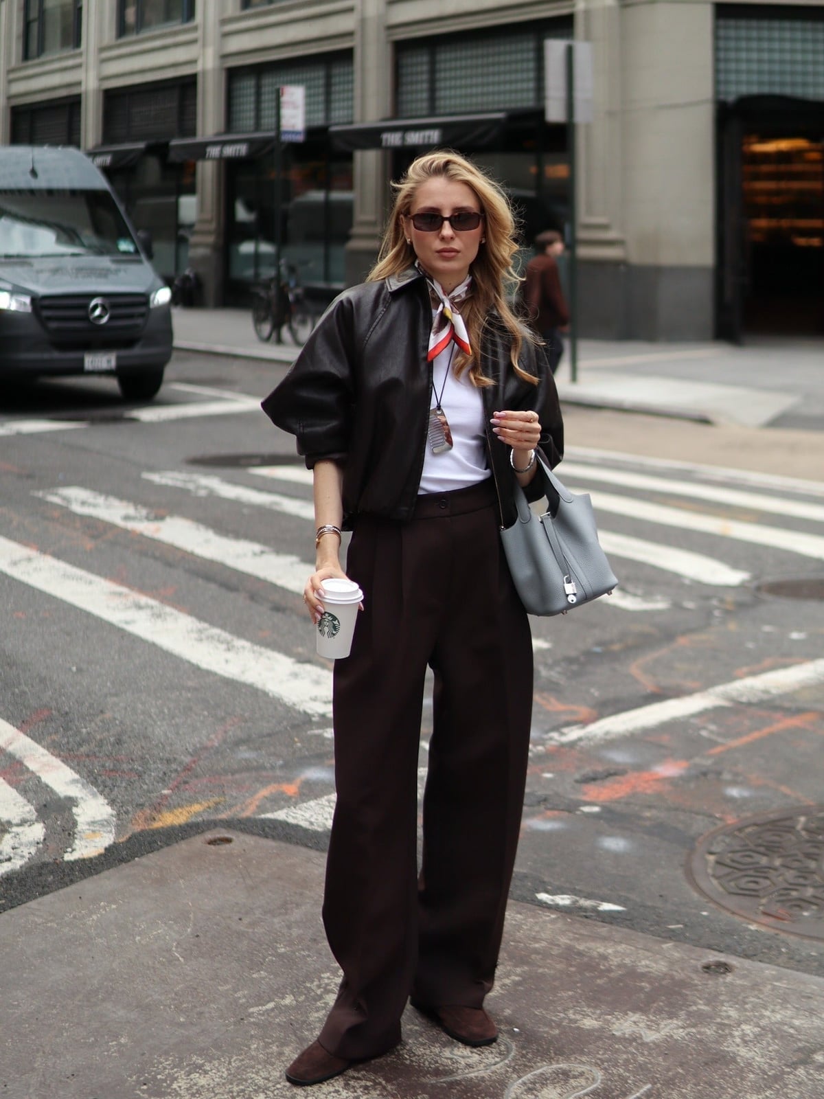 Casual Brown Trousers with a White Tee and Leather Jacket Casual Brown Trousers with a White Tee and Leather Jacket — Trendy Brown Pants Outfits