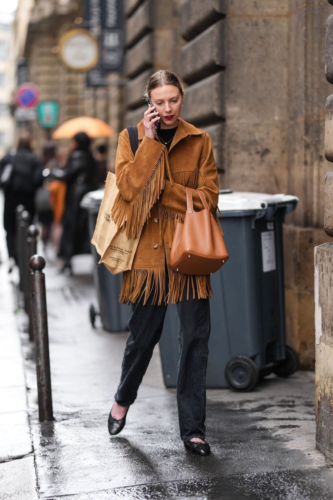 Brown Suede Jacket with Fringe Details Brown Suede Jacket with Fringe Details — Trendy Brown Suede Jacket Outfit