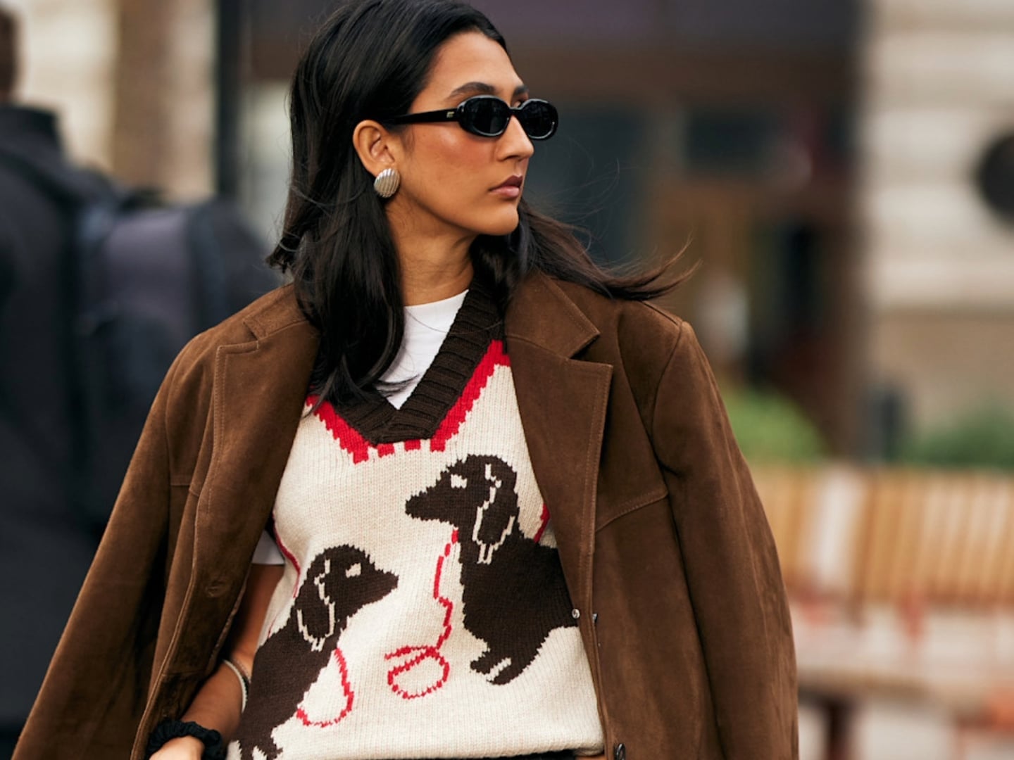 Brown Suede Blazer with Dog Print T-Shirt Brown Suede Blazer with Dog Print T-Shirt — Trendy Brown Suede Jacket Outfit