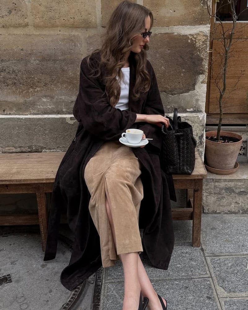 Long Brown Suede Duster Coat with Suede Skirt Long Brown Suede Duster Coat with Suede Skirt — Trendy Brown Suede Jacket Outfit