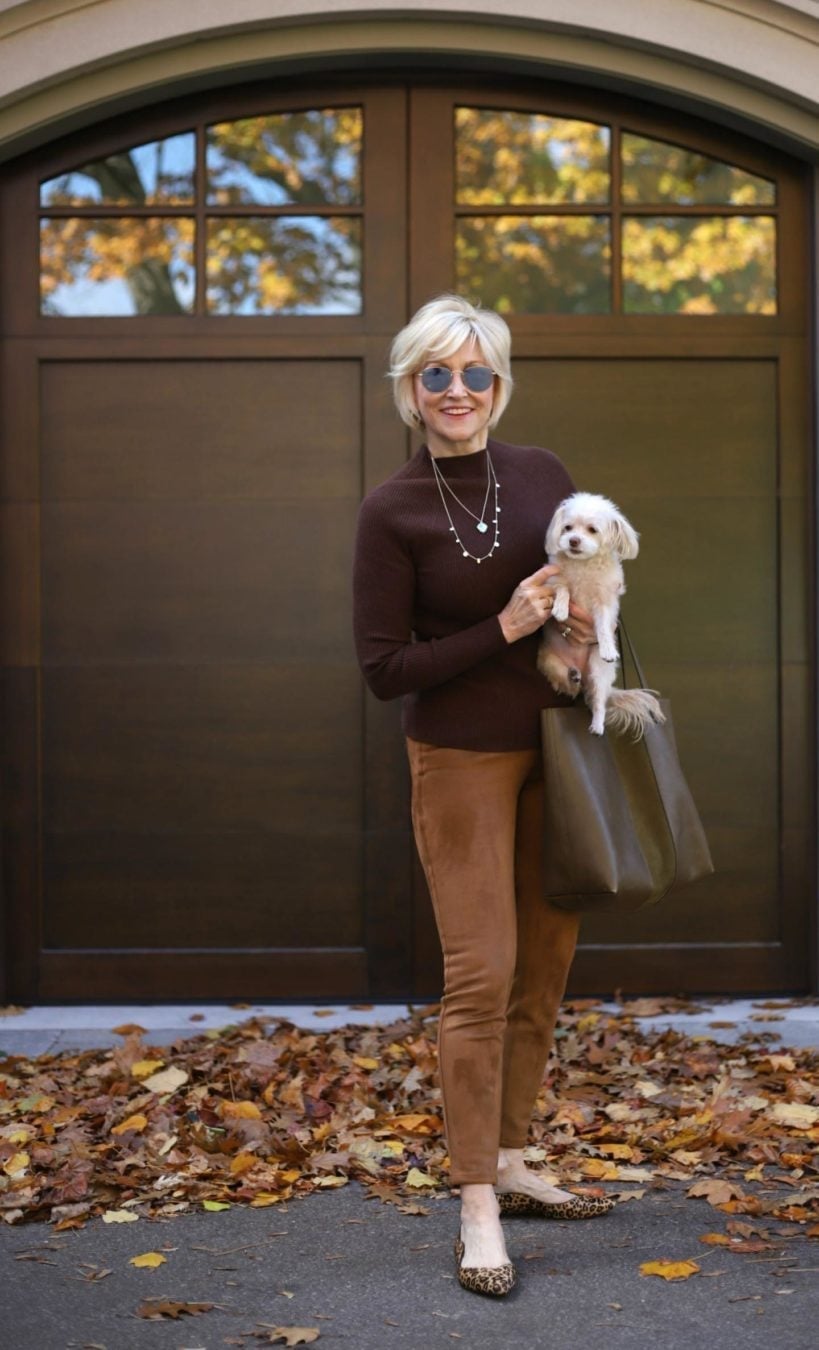 Chocolate Brown Turtleneck with Slim Pants and Fitted Top Chocolate Brown Turtleneck with Slim Pants and Fitted Top — Trendy Brown Sweater Outfit