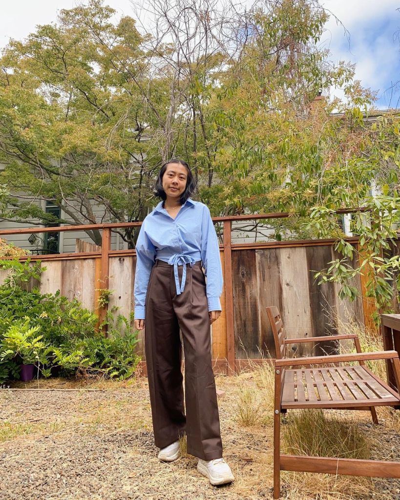 Wide-leg Brown Trousers with a Blue Tie-Front Shirt Wide-leg Brown Trousers with a Blue Tie-Front Shirt — Trendy Brown Trousers Outfit